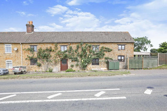 Charming Cottage For Sale Yeovil